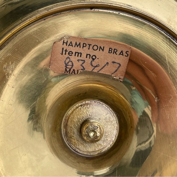 Vintage Brass candlestick holder - Picture 7 of 9